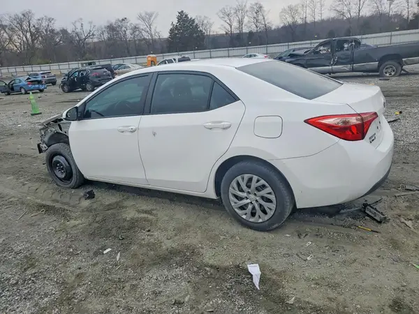 2T1BURHE3KC180892 2019 TOYOTA COROLLA - Image 2
