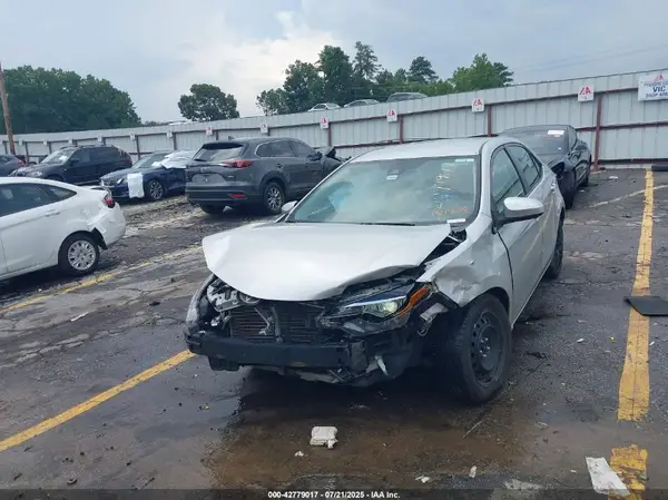 2T1BURHE3KC181878 2019 TOYOTA COROLLA - Image 2