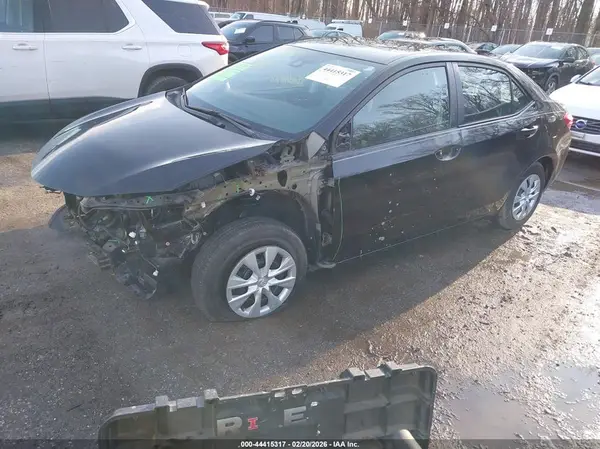 2T1BURHE3KC188796 2019 TOYOTA COROLLA - Image 2