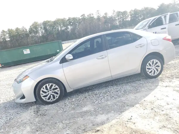 2T1BURHE3KC192427 2019 TOYOTA COROLLA - Image 1