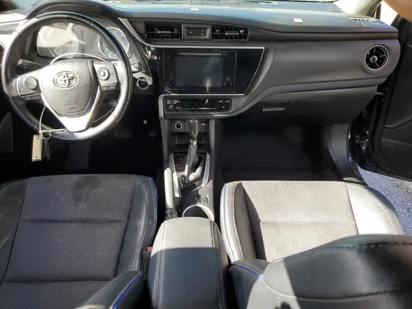 2T1BURHE3KC200686 2019 TOYOTA COROLLA - Image 8