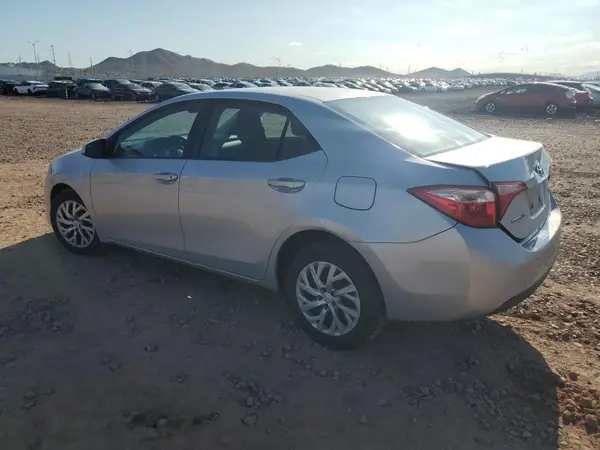 2T1BURHE3KC201613 2019 TOYOTA COROLLA - Image 2