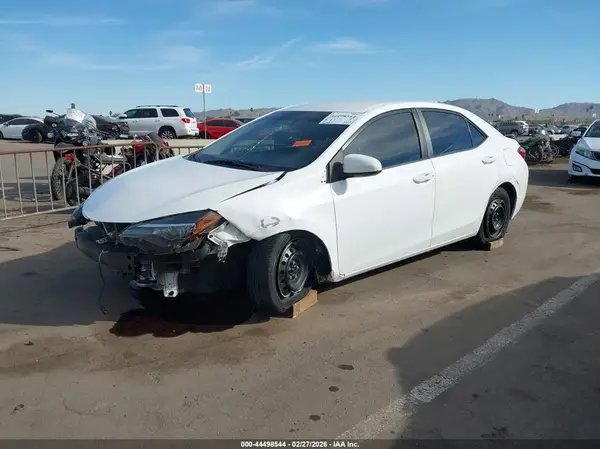2T1BURHE3KC204348 2019 TOYOTA COROLLA - Image 2