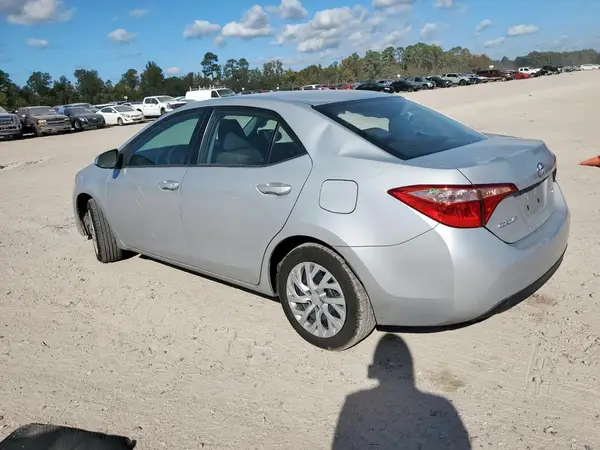 2T1BURHE3KC207170 2019 TOYOTA COROLLA - Image 2