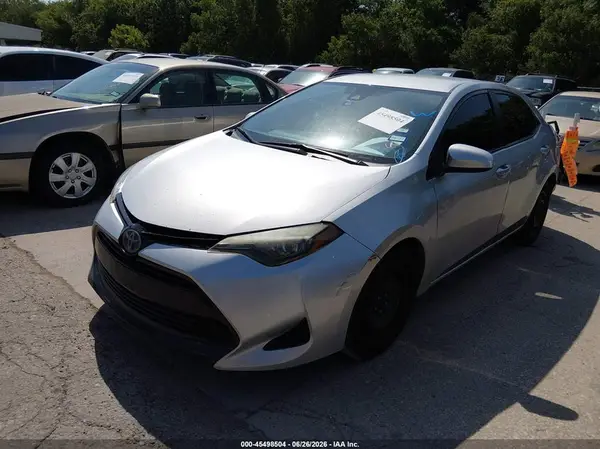 2T1BURHE3KC210568 2019 TOYOTA COROLLA - Image 2