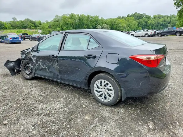 2T1BURHE3KC210635 2019 TOYOTA COROLLA - Image 2
