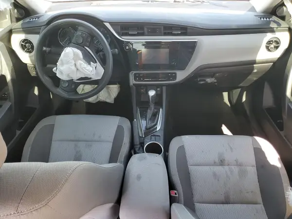 2T1BURHE3KC212112 2019 TOYOTA COROLLA - Image 8