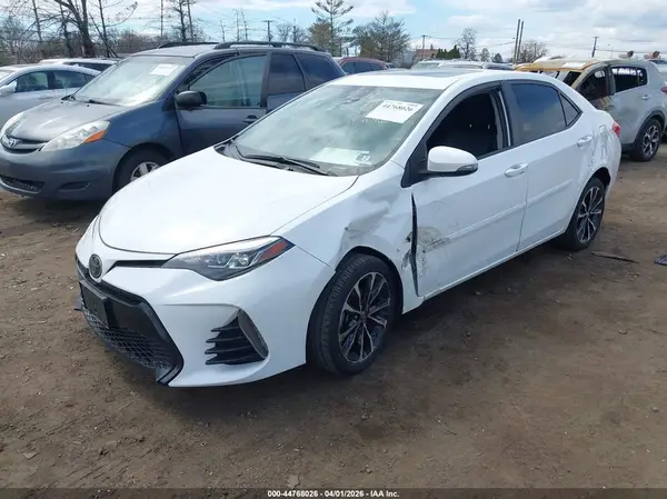 2T1BURHE3KC215690 2019 TOYOTA COROLLA - Image 2