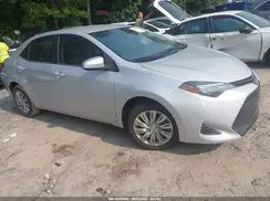 2T1BURHE3KC219660 2019 TOYOTA COROLLA