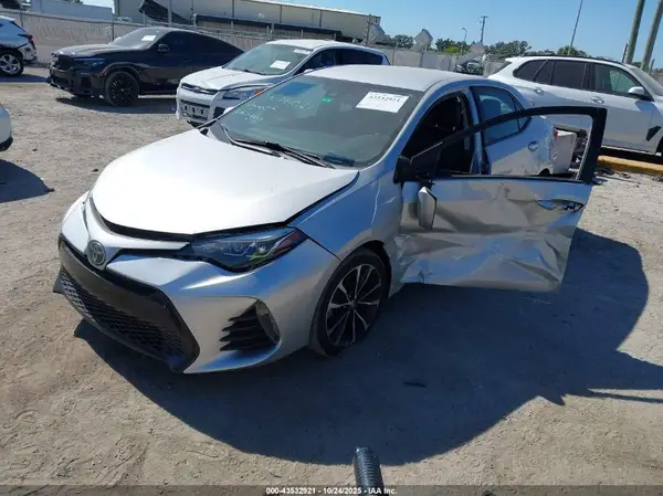2T1BURHE3KC222283 2019 TOYOTA COROLLA - Image 2