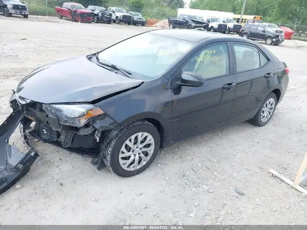 2T1BURHE3KC224373 2019 TOYOTA COROLLA - Image 2