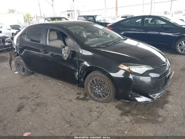 2T1BURHE3KC233882 2019 TOYOTA COROLLA - Image 1
