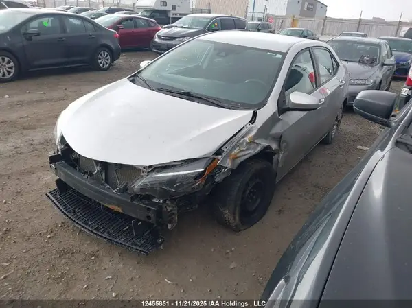 2T1BURHE3KC234949 2019 TOYOTA COROLLA - Image 2