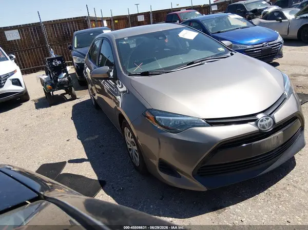 2T1BURHE3KC236717 2019 TOYOTA COROLLA - Image 1