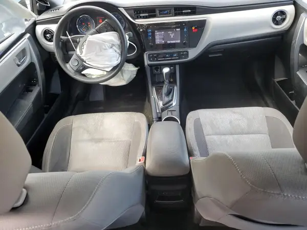 2T1BURHE3KC244090 2019 TOYOTA COROLLA - Image 8