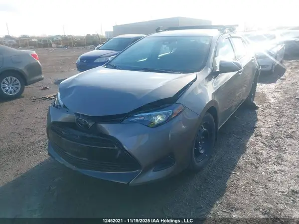 2T1BURHE3KC244803 2019 TOYOTA COROLLA - Image 2