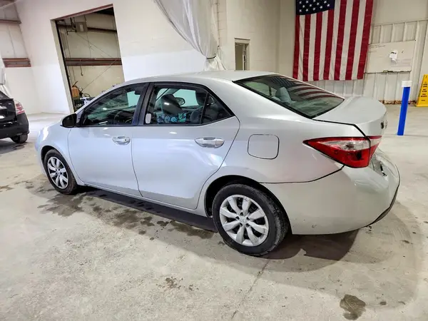2T1BURHE4GC496258 2016 TOYOTA COROLLA - Image 2