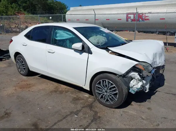 2T1BURHE4GC515603 2016 TOYOTA COROLLA - Image 1