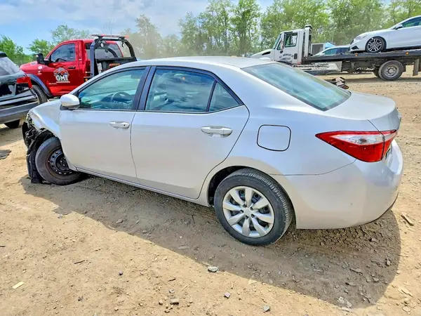 2T1BURHE4GC531817 2016 TOYOTA COROLLA - Image 2
