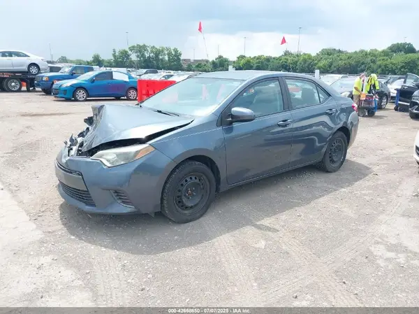 2T1BURHE4GC558709 2016 TOYOTA COROLLA - Image 2