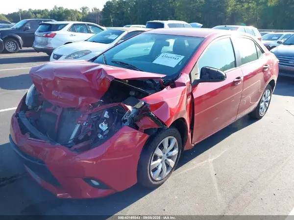 2T1BURHE4GC561884 2016 TOYOTA COROLLA - Image 2