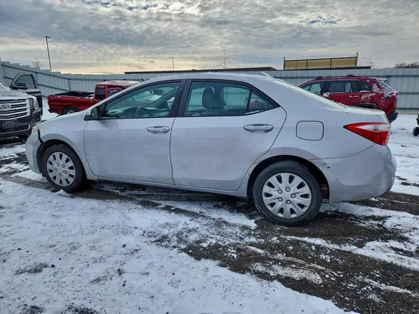2T1BURHE4GC573761 2016 TOYOTA COROLLA - Image 2