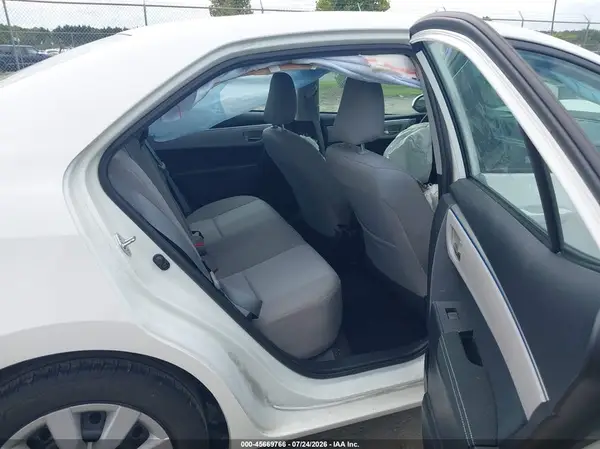 2T1BURHE4GC581097 2016 TOYOTA COROLLA - Image 8