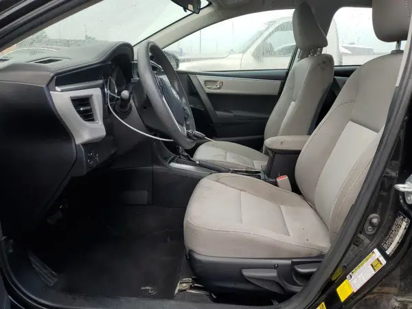 2016 TOYOTA COROLLA auction photo 7