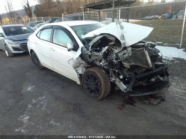 2T1BURHE4GC590799 2016 TOYOTA COROLLA - Image 1