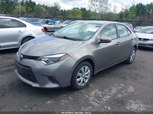 2T1BURHE4GC613028 2016 TOYOTA COROLLA - Image 2