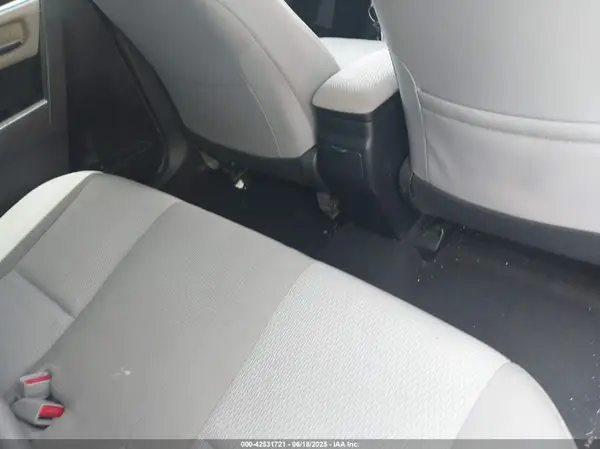2T1BURHE4GC625504 2016 TOYOTA COROLLA - Image 8