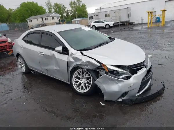 2T1BURHE4GC628967 2016 TOYOTA COROLLA - Image 1