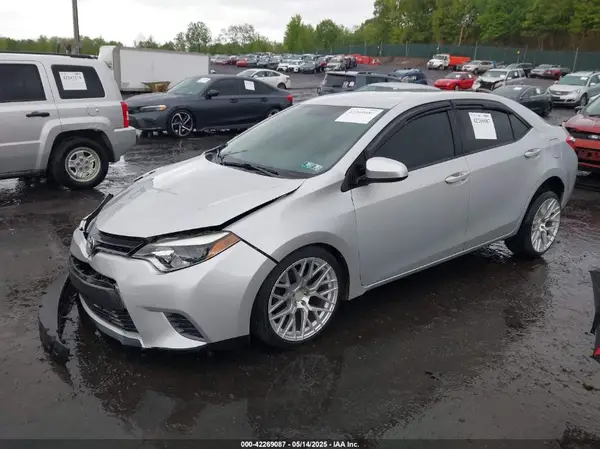 2T1BURHE4GC628967 2016 TOYOTA COROLLA - Image 2