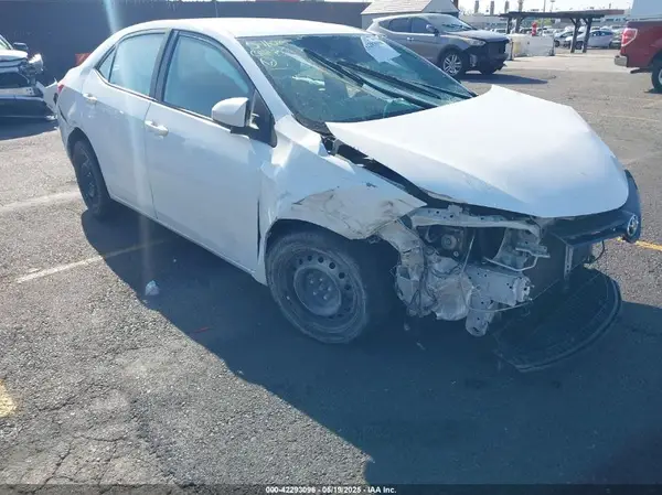 2T1BURHE4GC657644 2016 TOYOTA COROLLA - Image 1