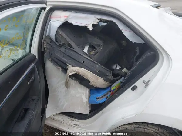 2T1BURHE4GC658745 2016 TOYOTA COROLLA - Image 8