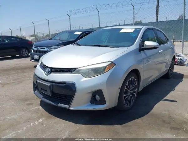 2T1BURHE4GC660950 2016 TOYOTA COROLLA - Image 2