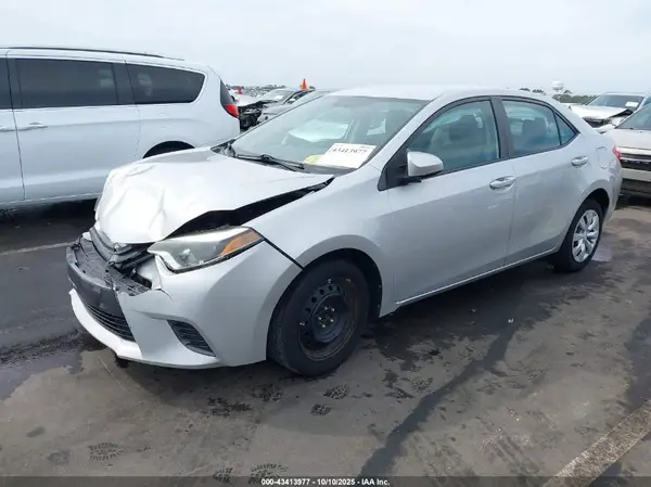 2T1BURHE4GC680793 2016 TOYOTA COROLLA - Image 2
