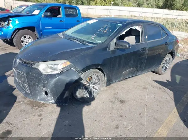2T1BURHE4GC681653 2016 TOYOTA COROLLA - Image 2