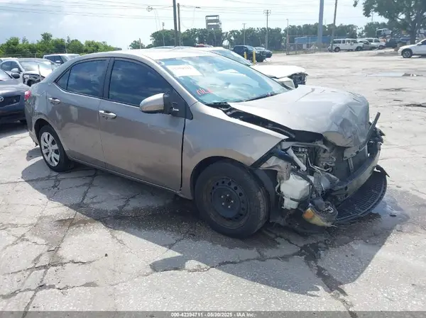 2T1BURHE4GC698839 2016 TOYOTA COROLLA - Image 1