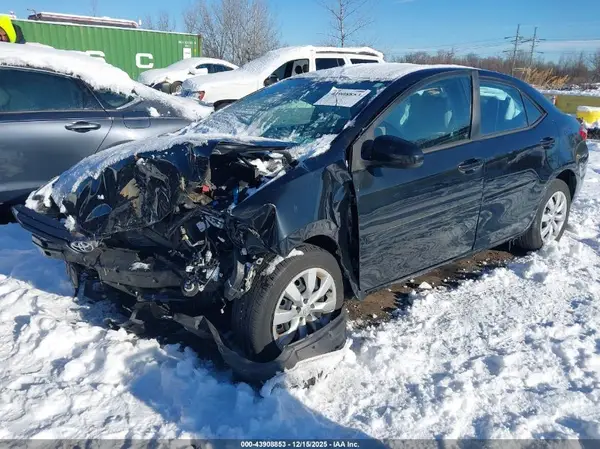 2T1BURHE4GC704672 2016 TOYOTA COROLLA - Image 2