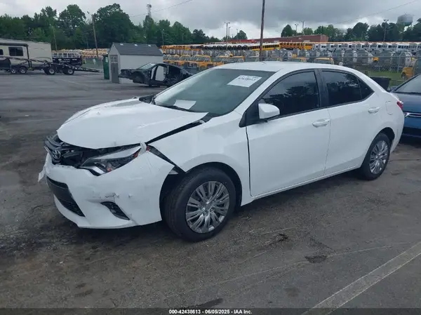 2T1BURHE4GC712884 2016 TOYOTA COROLLA - Image 2