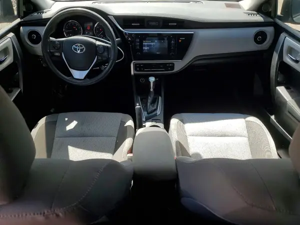 2T1BURHE4HC747975 2017 TOYOTA COROLLA - Image 8