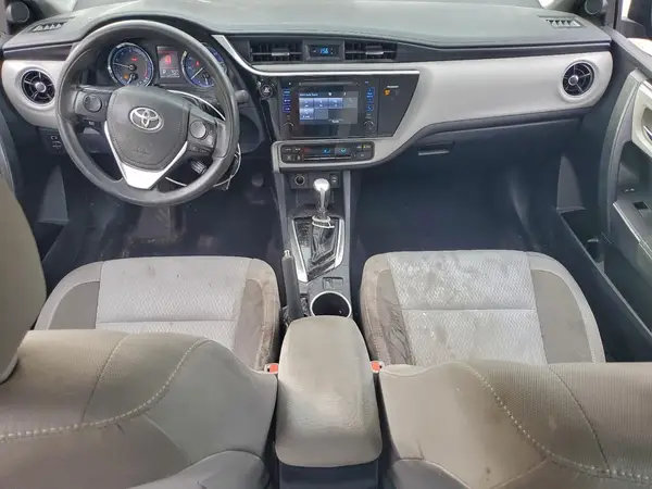 2T1BURHE4HC748723 2017 TOYOTA COROLLA - Image 8
