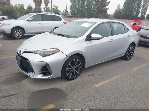2T1BURHE4HC749550 2017 TOYOTA COROLLA - Image 2