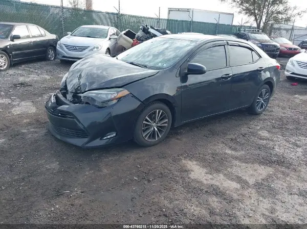 2T1BURHE4HC750326 2017 TOYOTA COROLLA - Image 2