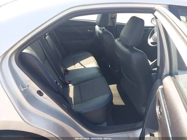 2T1BURHE4HC750455 2017 TOYOTA COROLLA - Image 8