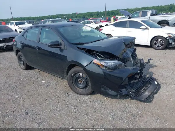 2T1BURHE4HC750763 2017 TOYOTA COROLLA - Image 1
