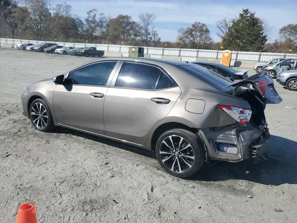 2T1BURHE4HC754957 2017 TOYOTA COROLLA - Image 2