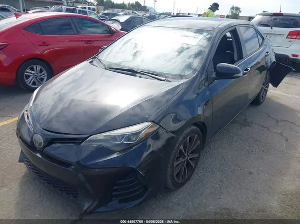 2T1BURHE4HC760466 2017 TOYOTA COROLLA - Image 2