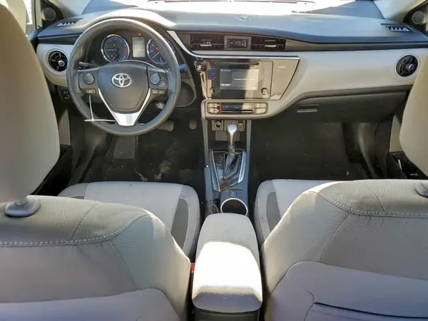 2T1BURHE4HC765120 2017 TOYOTA COROLLA - Image 8